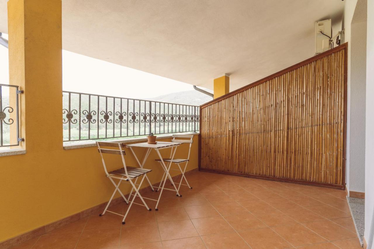 Anima Hotel Sardinia Флуминимаджоре Екстериор снимка